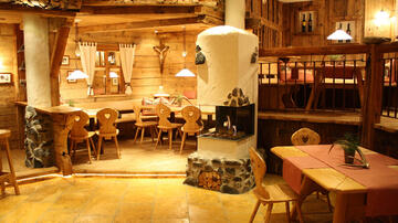 Vermala Alp hotel bar